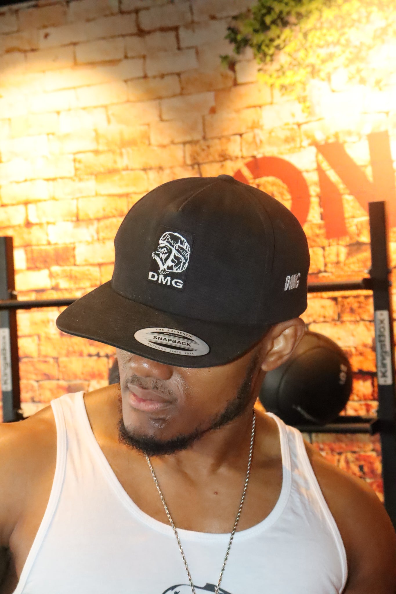 Casquette Snapback DMG